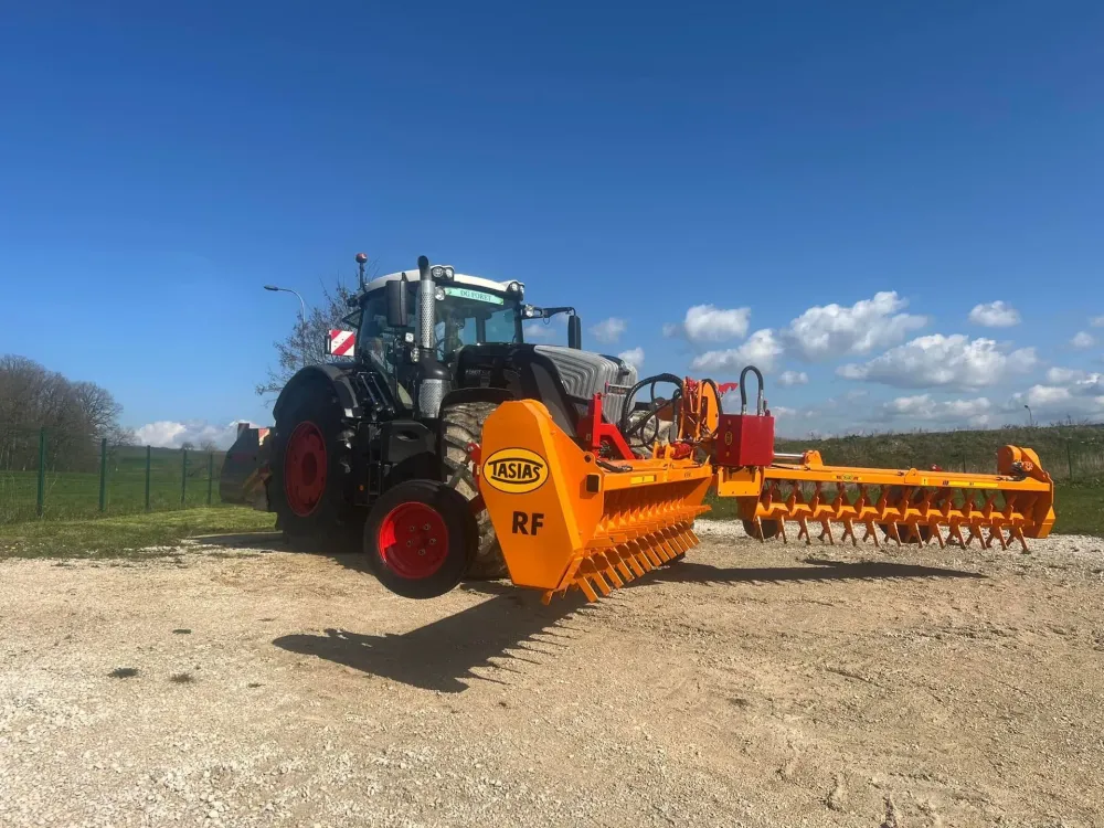 Broyage de pierres à Secenans